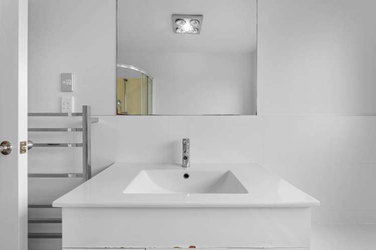 27a Keegan Drive Massey_11