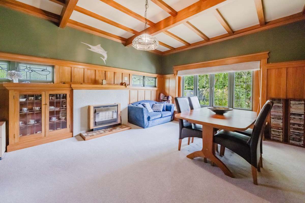 627 Nelson Street North_2