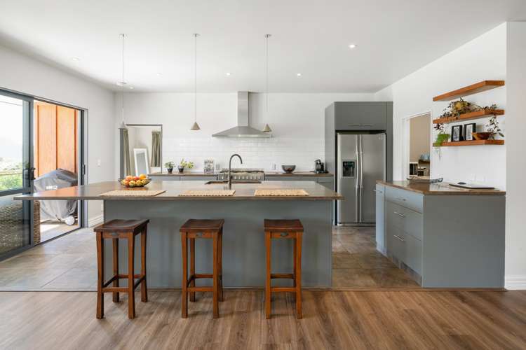 63 Tepuia Heights Havelock_7