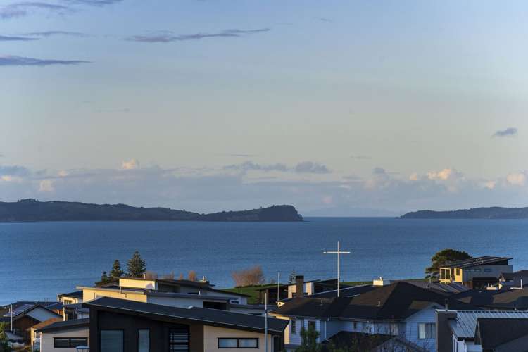 64 Caldera Drive Long Bay_22