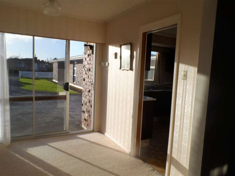 21 Cargill Avenue Feilding_6