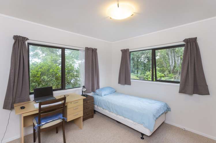 6 Elsdon Best Street Riverdale_9