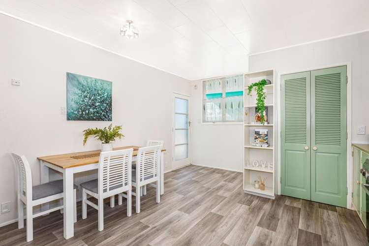 433 Stokes Valley Road Stokes Valley_4