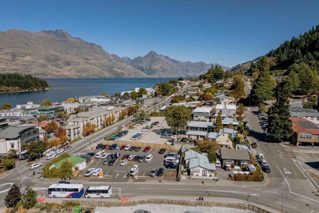 56 Camp Street Queenstown_1