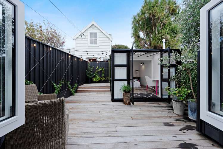 72 Elizabeth Street Mount Victoria_12