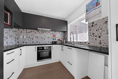 10 Horlicks Place_3