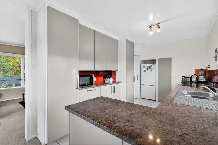 1/2 Tye Road Hillcrest_7