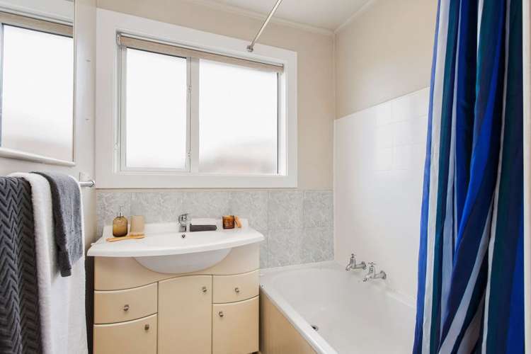 40 Gregan Crescent Burnside_12