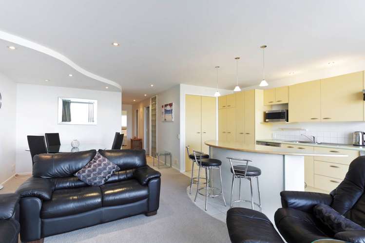 6/64 Milford Road Milford_5