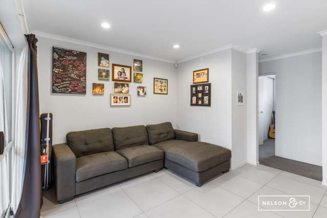 10 Kirkaldy Street Wattle Downs_4