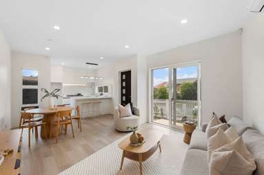 69 Whytehead Crescent_1