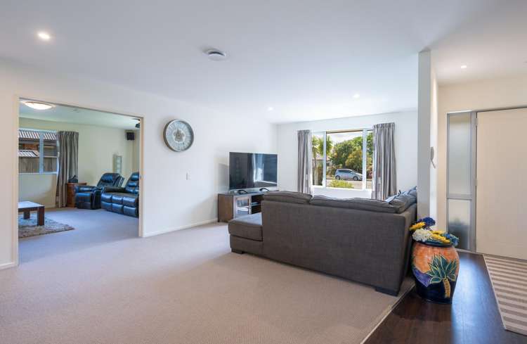 53 Covent Drive Stoke_7