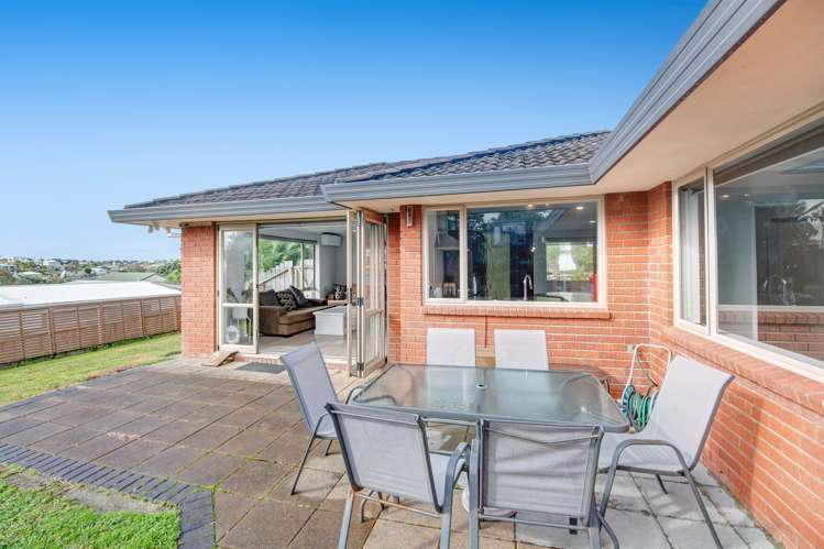 9 Jean Place Stanmore Bay_16