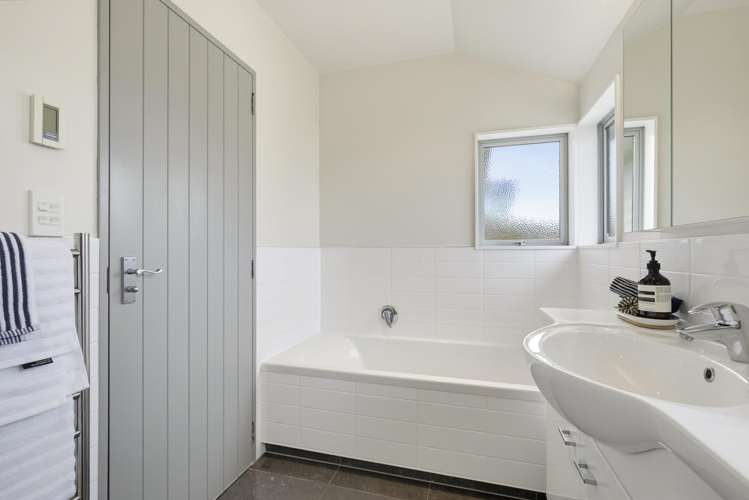 26B Ellesmere Avenue Miramar_16