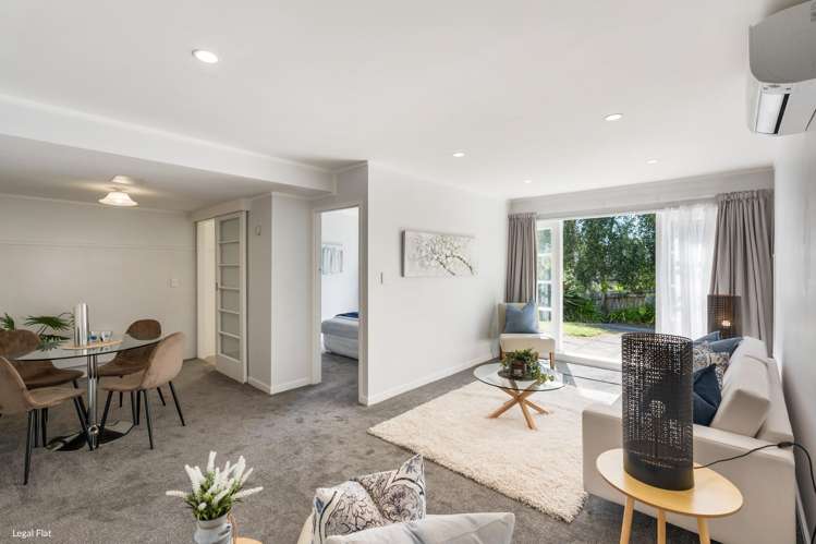 1/18 Limmer Place Browns Bay_13