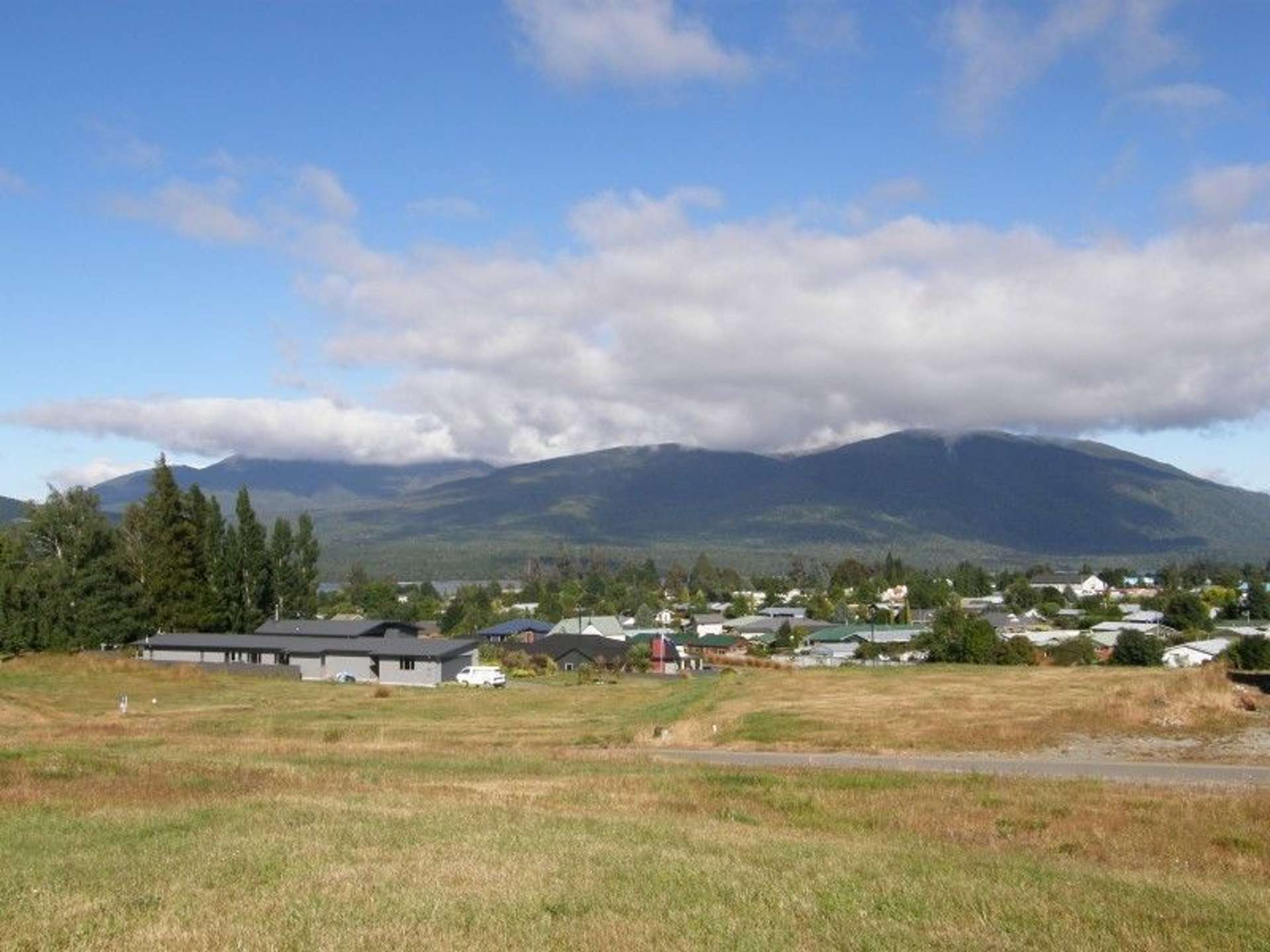 27 Burnby Drive Te Anau_0