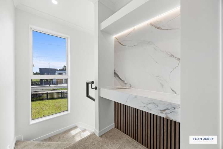 2 Longview Oak Lane Rosehill_15