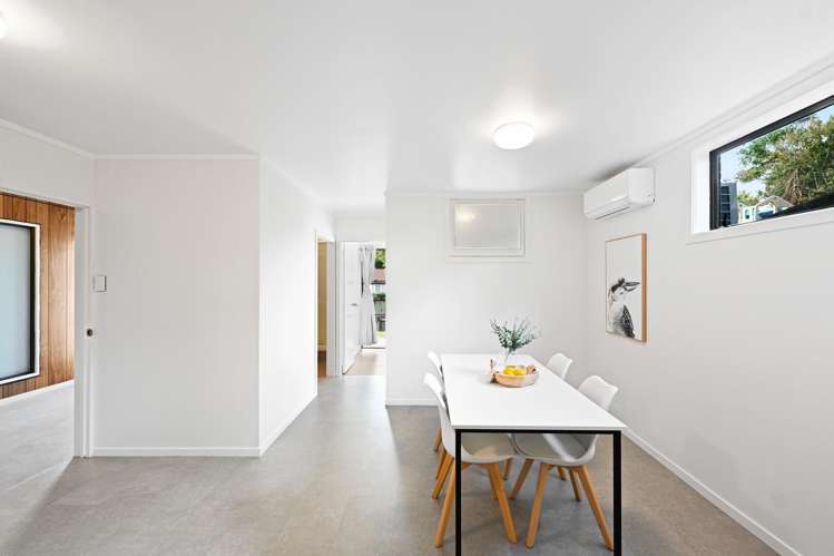 42 Hazelwood Avenue Dinsdale_26