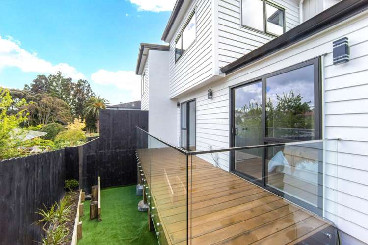 39D Whitmore Road Mt Roskill_11