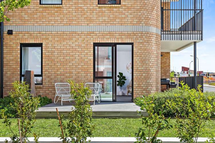 05/77g Hobsonville Point Road Hobsonville_13