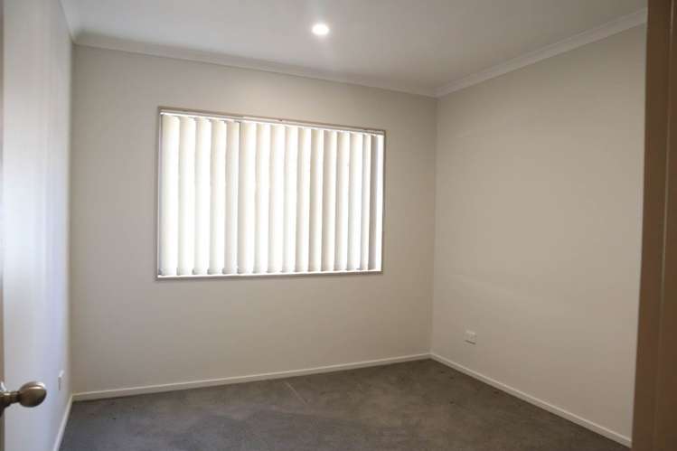 5 Mandival Avenue Flat Bush_12