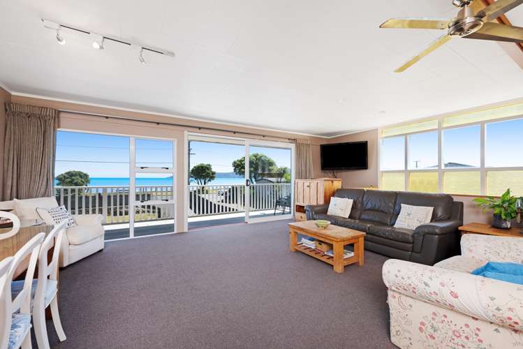 104 Marine Parade Paraparaumu Beach_3
