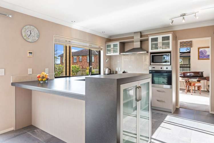 21 Turnberry Drive Wattle Downs_5