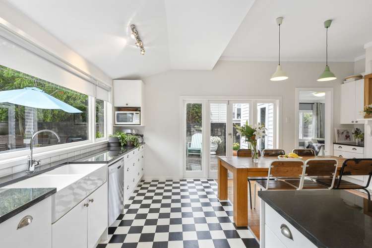 17 Rotomahana Terrace Remuera_9