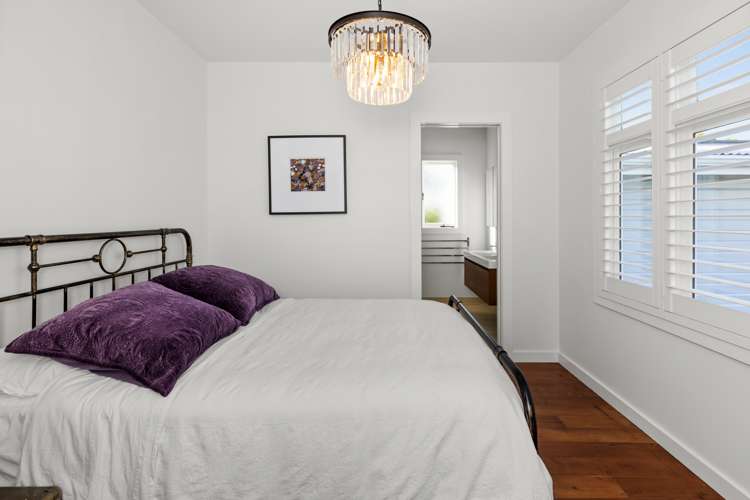 37 Chester Street Taradale_11