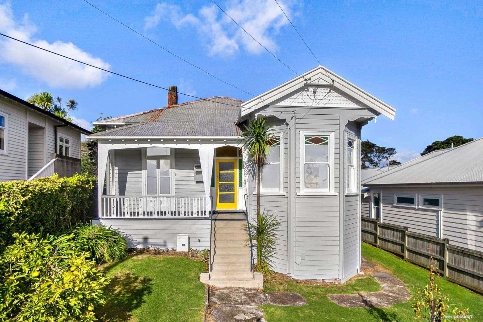 Vendor wanted Grey Lynn villa sold yesterday - they got $1.888m