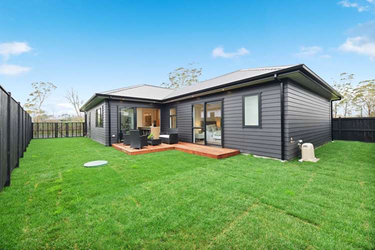 285 Te Taruna Drive Wainui_16