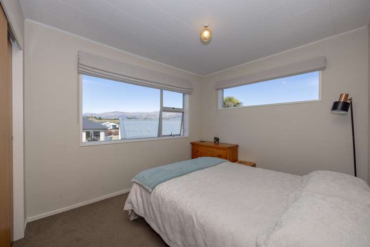 9 Frye Crescent Albert Town_13