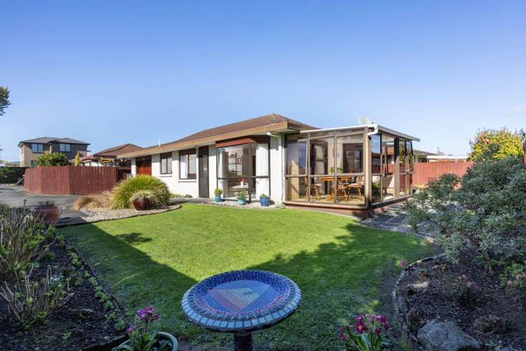 4/4074 Great North Road Glen Eden_16