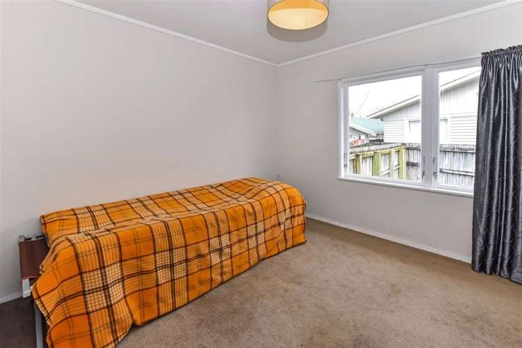 19 President Avenue Papakura_12