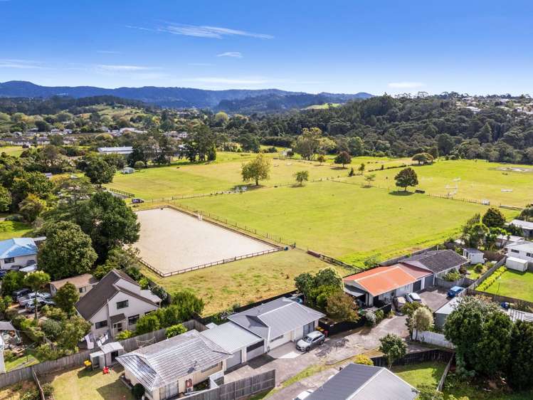 1/53 Tabitha Crescent Henderson_19