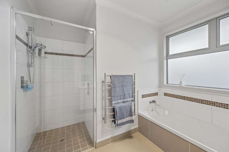 5 Begley Place Frimley_16