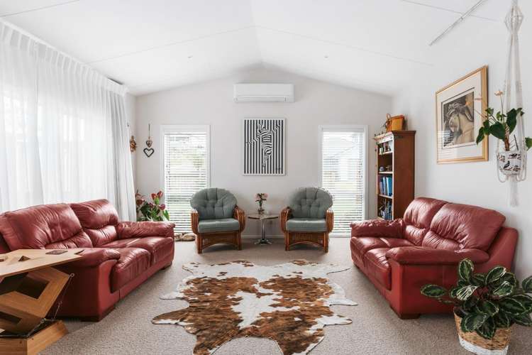 2 Karanema Place Coastlands Whakatane_1