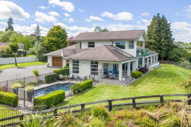 41 Riverglade Drive_1