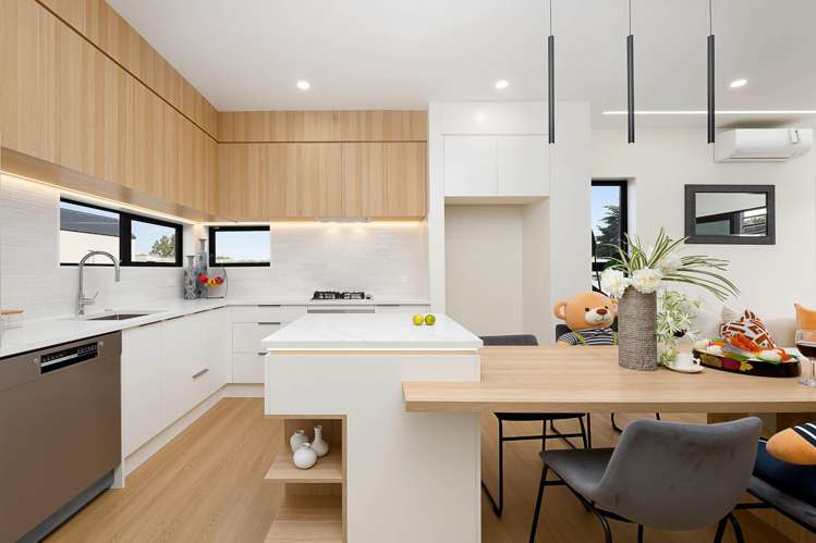 1, 2, 8/14 Woodford Avenue Henderson_5