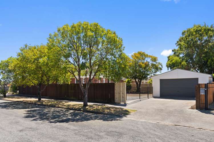 26 Charlcott Street Burnside_25