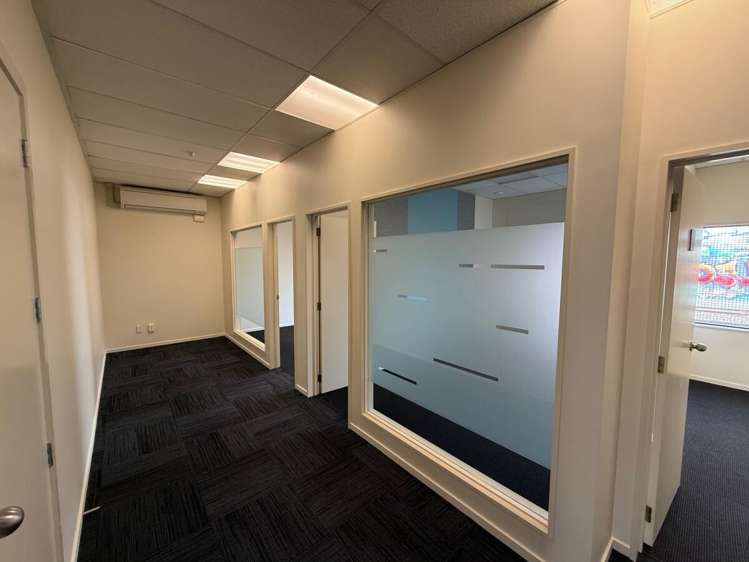 5-9 Washington Way Sydenham_7