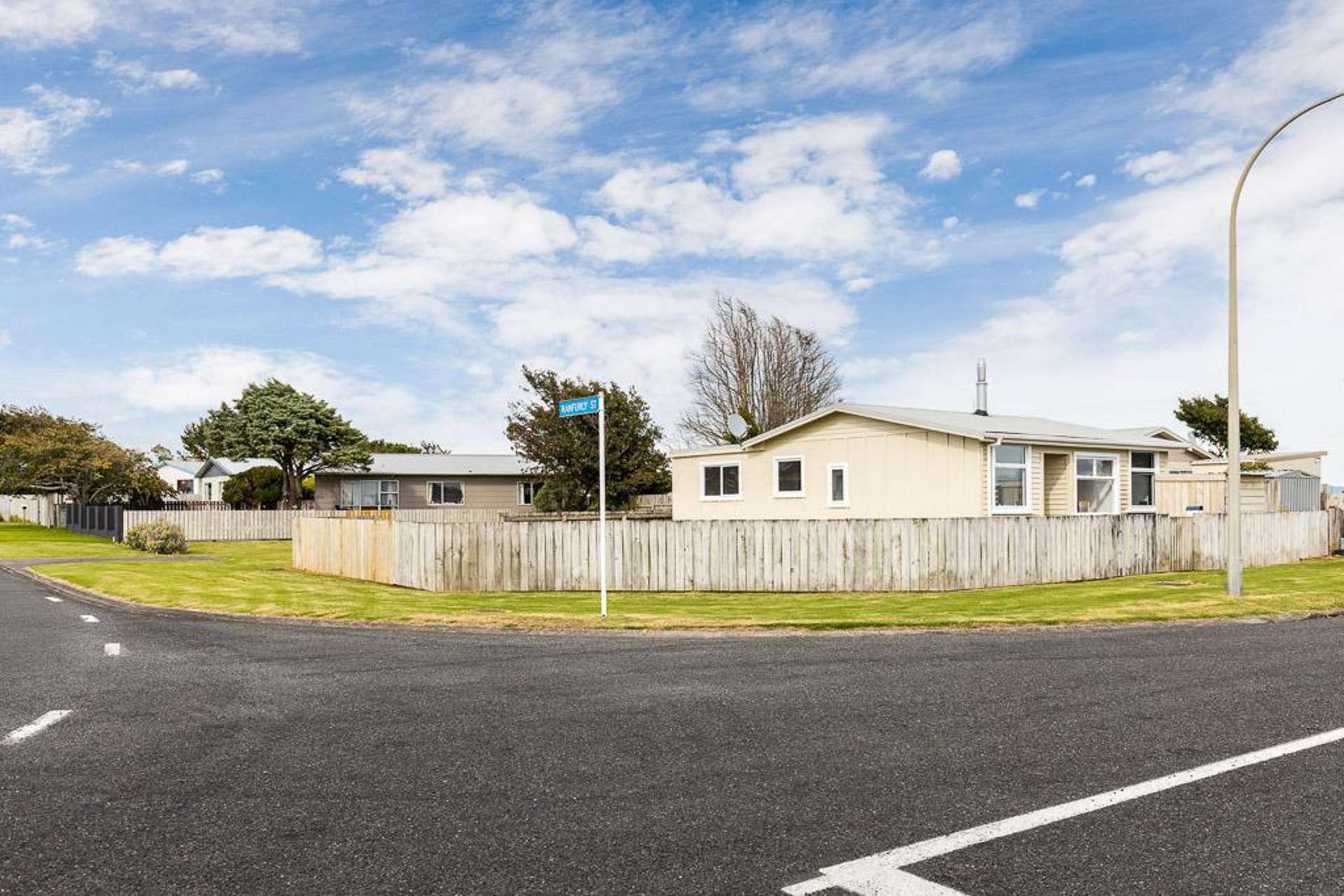 83 Hume Street Waitara_0