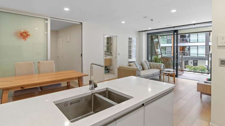 109/10 Lion Place Epsom_18