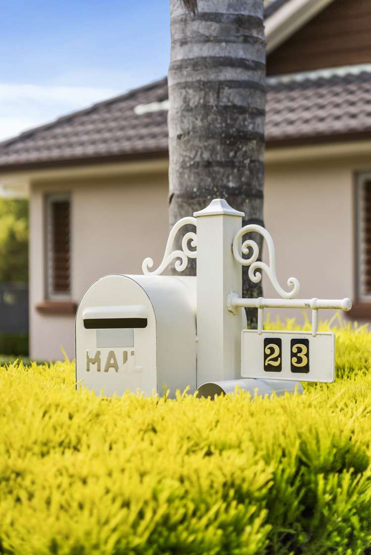 23 English Oak Drive Schnapper Rock_45