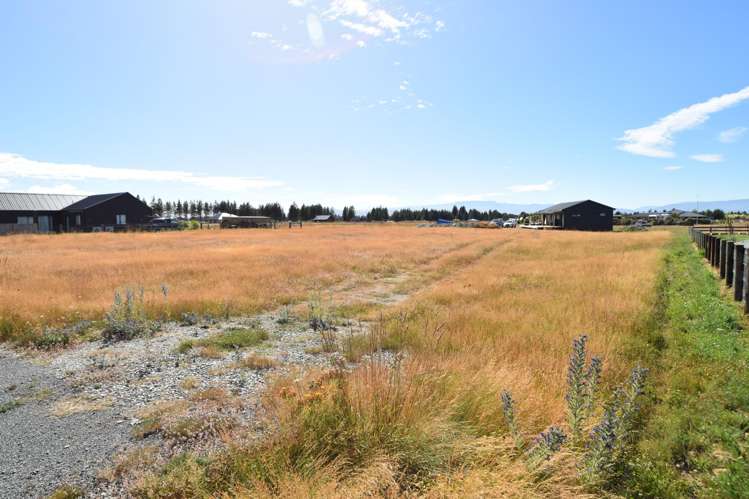 1 Tussock Crescent Twizel_10