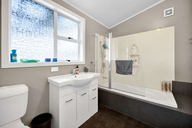 6 Tawhiti Road Hawera_8