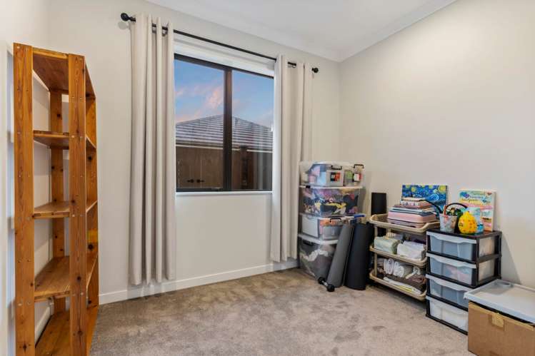 51 Siren Street Wainui_24