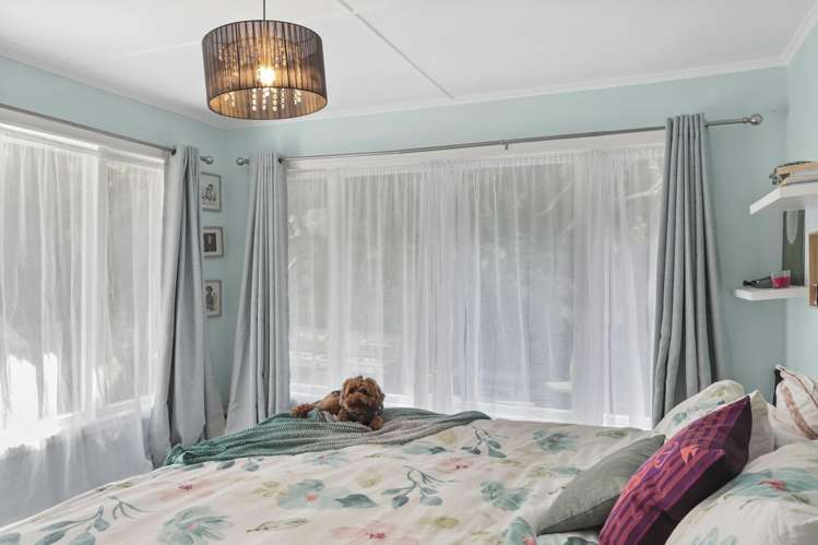 57 Kauri Point Road Laingholm_15