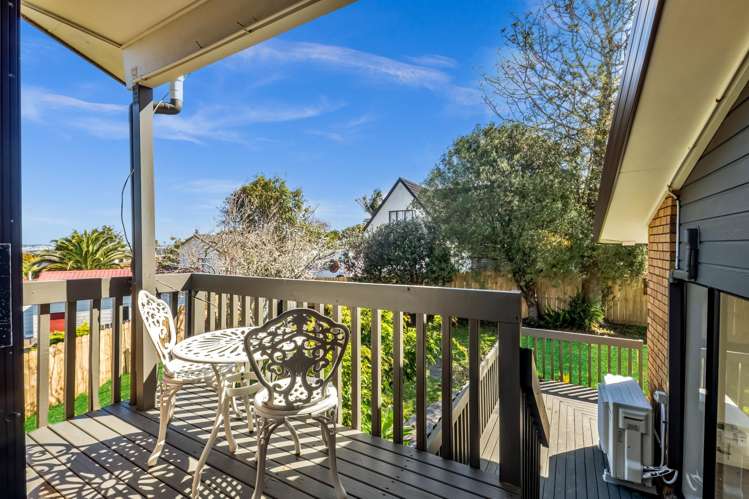 9 Cambric Place Botany Downs_34