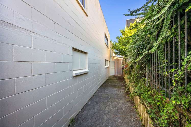 Unit C/4099 Great North Road Glen Eden_12